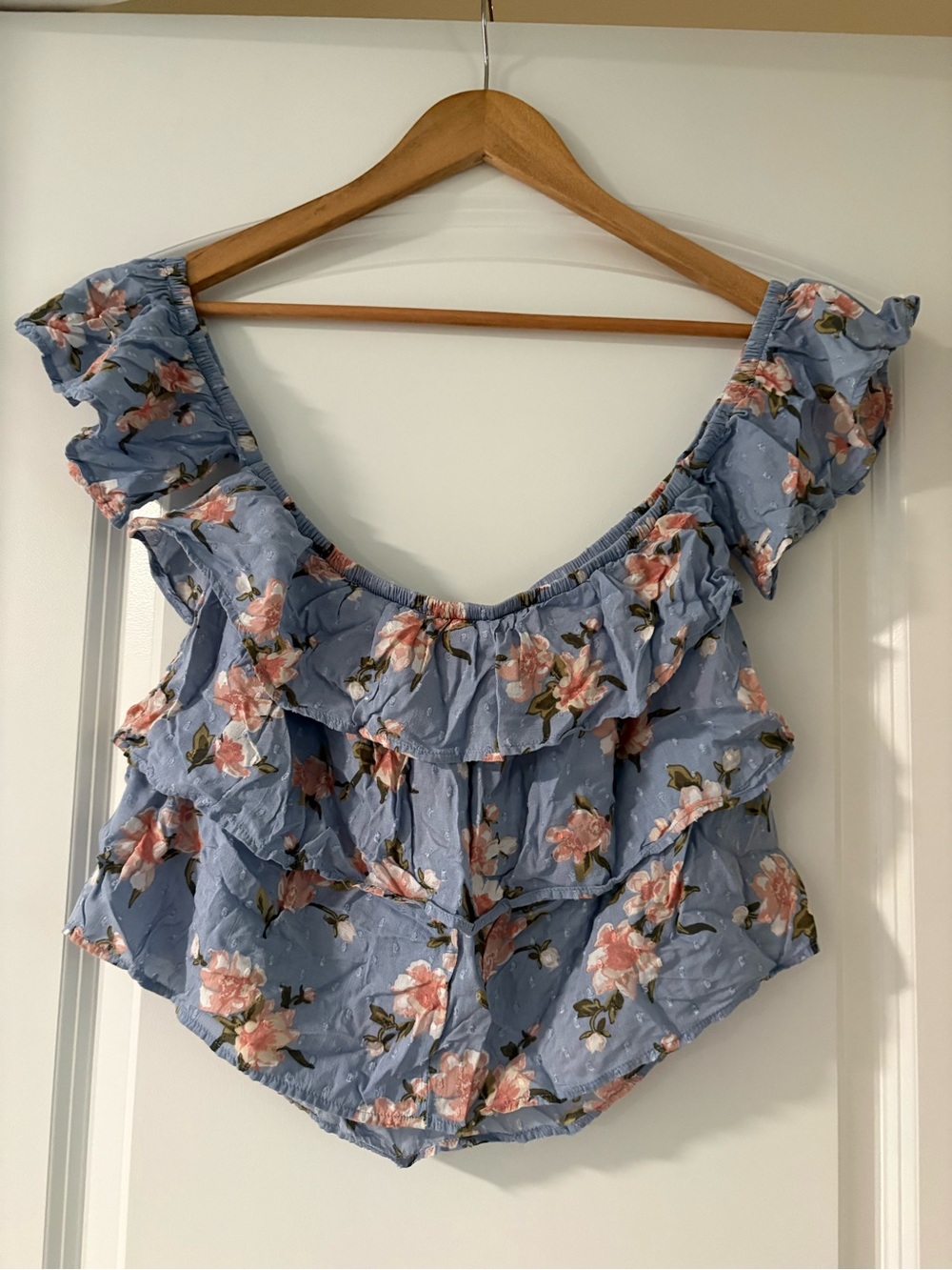American Eagle Outfitters Blue Floral Ruffle Off the Shoulder Top